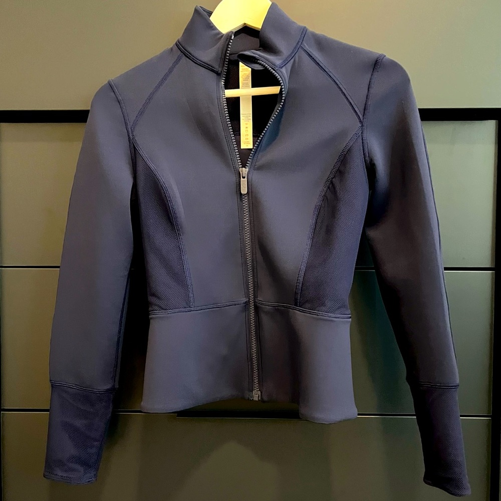 Lululemon navy scuba zip up running jacket size 4